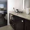 Hampton Inn and Suites Suisun City Waterfront-travis afb- bathroom