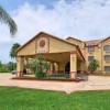 Quality Inn Kingsville-building