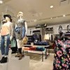 moanalua shopping center-clothes