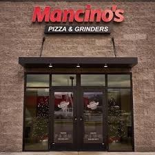 &#039;s Pizza and Grinders battle creek entrance
