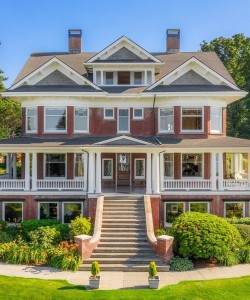 Rucker Mansion in Everett, Washington