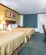 Quality Inn San Diego I-5 Naval Base- double bed