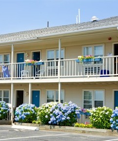 Pier 7 Condominiums