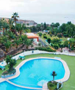 Apartamentos Tropical Park