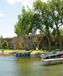 Breezy Shores Resort &amp; Beach Club