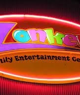Zonkers Family Entertainment Center-sign