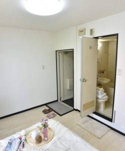 WEEKLY 「Shinosaka」D・5mins to subway station