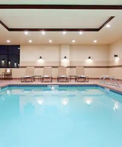 Hampton inn Pool in Everett, Washington