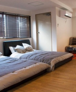 10-Person Stylish Room in Namba.