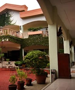 Tagaytay Country Hotel