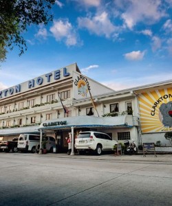 clarkton-hotel-front-by-day-angeles-city-hotel