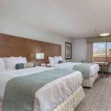 radisson hotel yuma- gray bedroom
