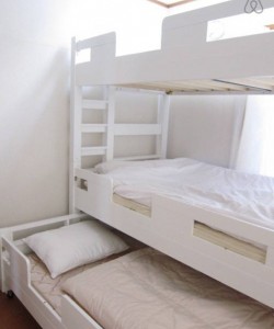 private room/6min to JRstation