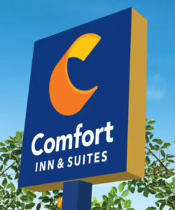 Comfort Inn and Suites Logo Sign in Tacoma, Washington State