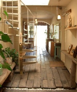 Homestays in artistic studio B