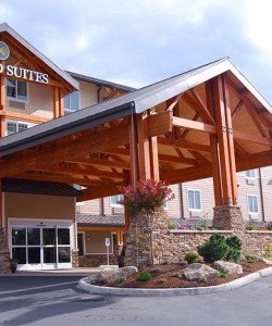 Oxford Suites Silverdale &amp; Waterfront Bistro-entrance