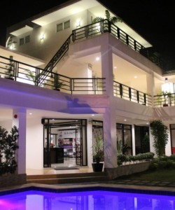Be-ing Suites Davao