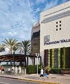 Fashion Valley San Diego-sign