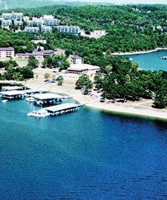 Escapes! to Branson Yacht Club