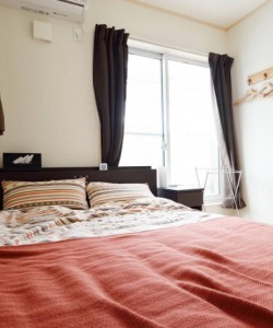 Cozy calm place with double bed room 1