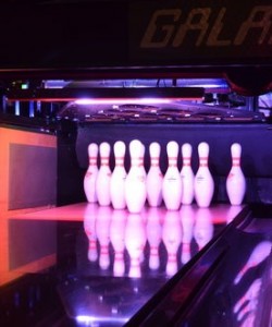 Galaxy bowling