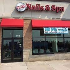 Pearl Nails &amp; Salon- store