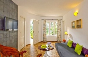 Sterling Kodai-By The Lake