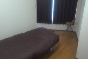 地下鉄なんば駅歩3分階段4階 pocketwifi 1日110mb有り