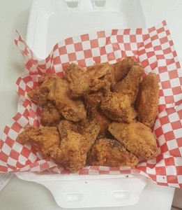 Fast Lane Snack bar Chicken Wings in Jacksonville, Florida