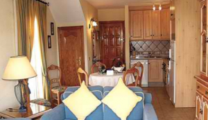 Elite Apartments at Fairways Club