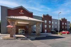 comfort suites marysville ca- entrance