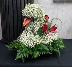 Flower Shop-Petals &amp; Blooms-Joint Base Lewis McChord-swan