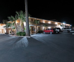 bonanza inn &amp; suites yuba city-beale afb parking