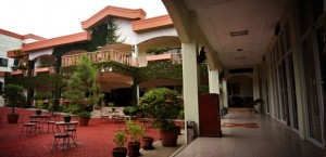 Tagaytay Country Hotel