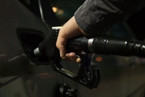 Refueling station