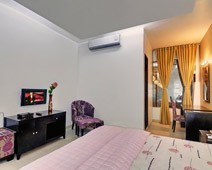 Starz Club &amp; Spa