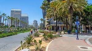 martin luther king jr promenade san diego-palms