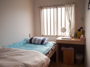 Stay at DeepSouthOsaka to Talk with Locals: Single