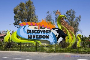 Six Flags Discovery Kingdom- Travis AFB- giraffe.jpggn