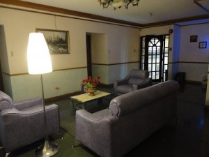 Keni Po Rooms