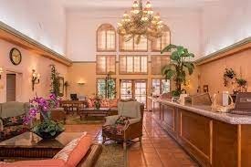 La Fuente Inn &amp; Suites Yuma- lobby