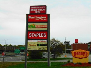New ondon Shopping Center in Connecticut