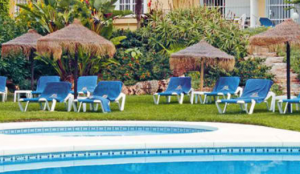 CLC World Las Farolas Royale