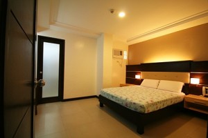 Travel Lodge Travel Lodge