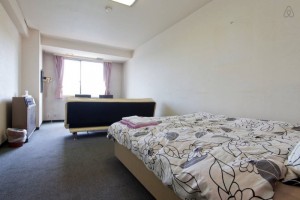 407 Osaka-castle, along the river