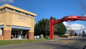 Lakewood Towne Center  lakewood Washington- xfinity