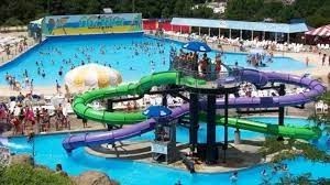 OCEAN BREEZE WATERPARK-slides1