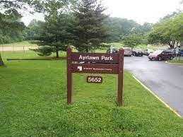 Ayrlawn Park-sign