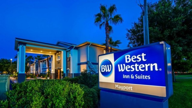 Best Western Mayport Inn &amp; Suites Atlantic Beach