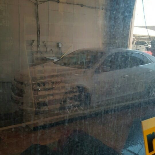 Romeo&#039;s Car Wash- MCAS Yuma